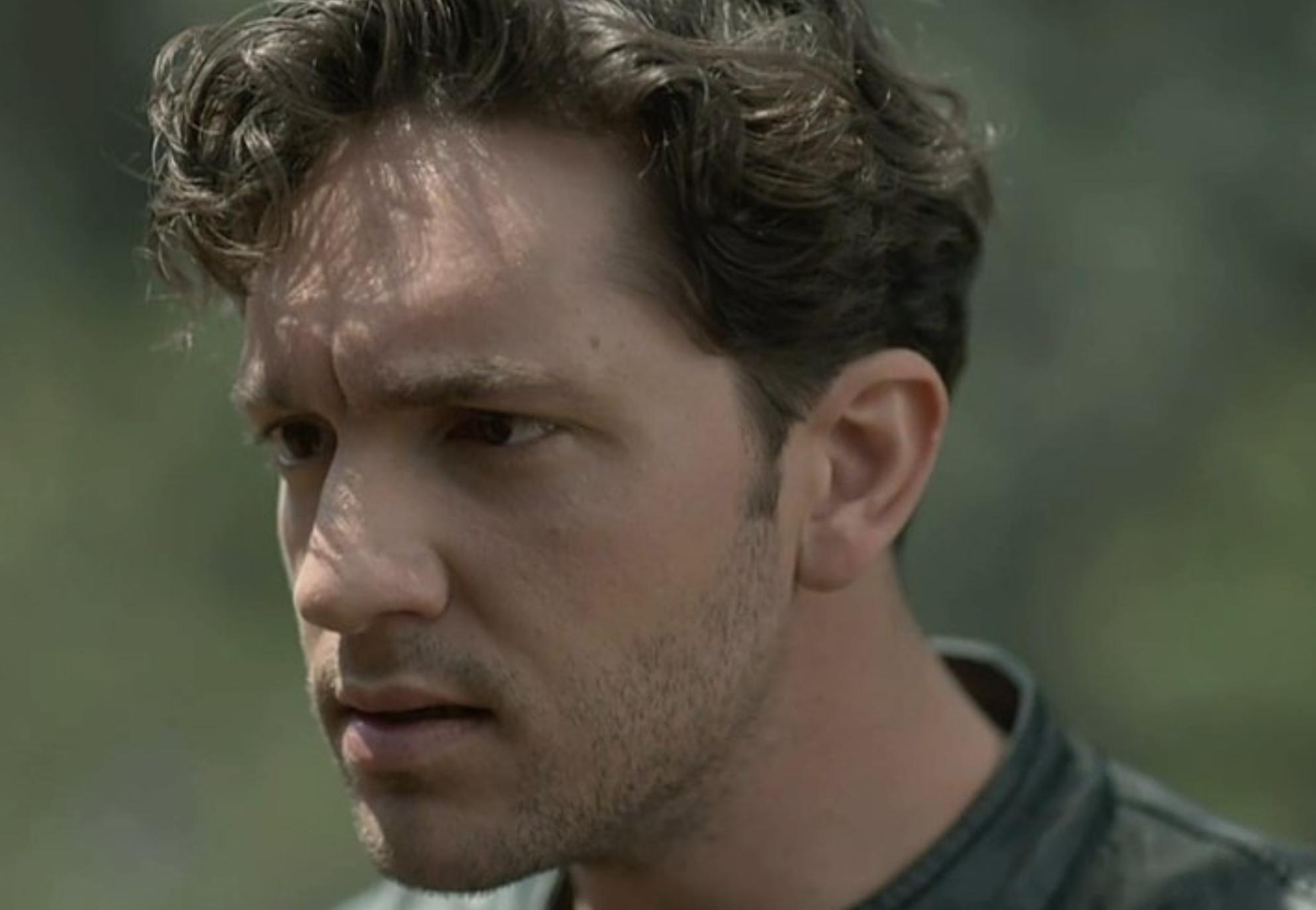 Μαύρο Ρόδο-Πέτρος-