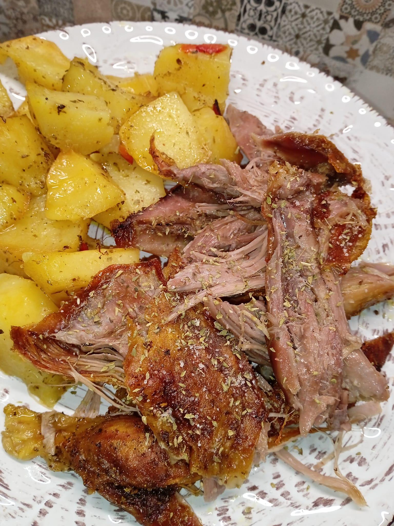 κατσικάκι-με-λεμονάτες-πατάτες-συνταγή- κατσικάκι-με-λεμονάτες-πατάτες-συνταγή-