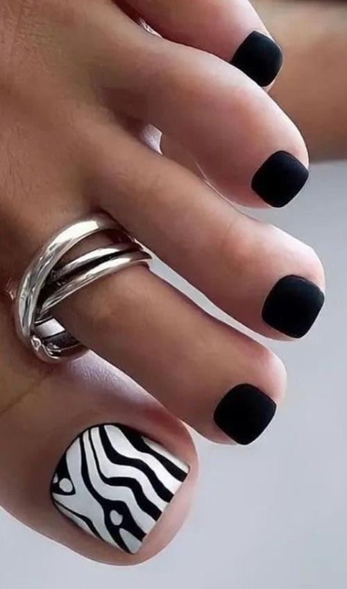 μαύρο-πεντικιούρ-με-animal print-ιδέες-