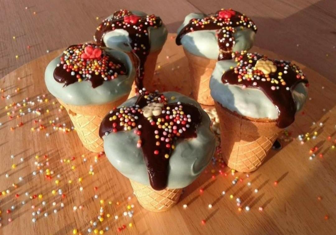 κέικ-σε-χωνάκι-συνταγή- κέικ-σε-χωνάκι-συνταγή-