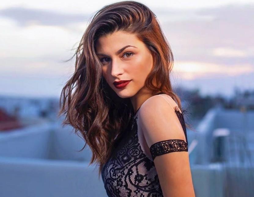 Δανάη Παππά: Η τρίτη σεζόν του “Σασμού”, ο θρησκευτικός γάμος και τα σχόλια περί εγκυμοσύνης