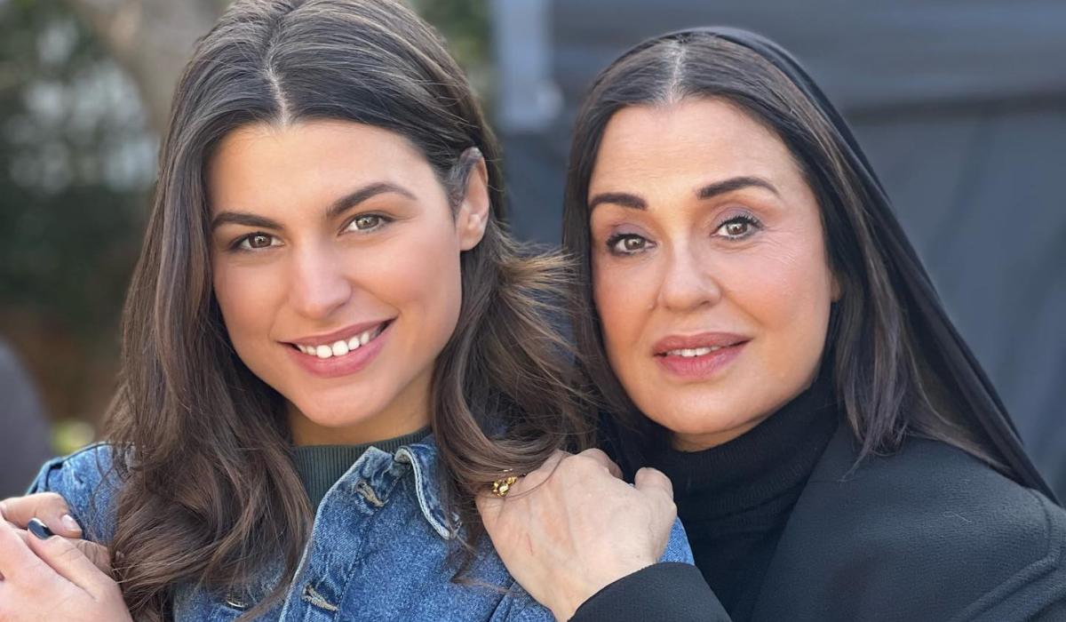 Δανάη Παππά: Η τρίτη σεζόν του “Σασμού”, ο θρησκευτικός γάμος και τα σχόλια περί εγκυμοσύνης