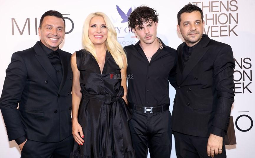 Ελένη Μενεγάκη: Σπάνια βραδινή έξοδο μαζί με τον γιο της Άγγελο Λάτσιο – Φωτογραφίες