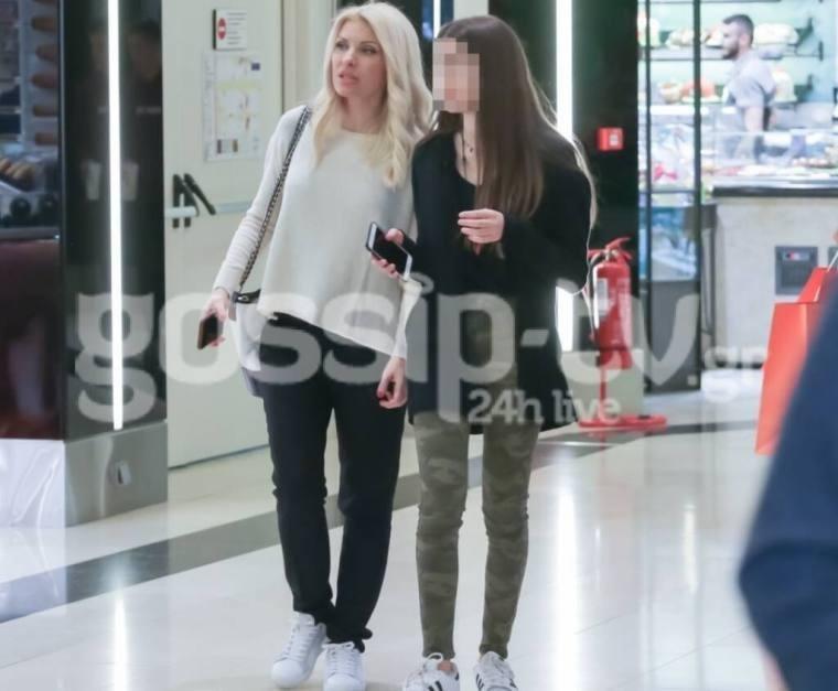 Λάουρα Λάτσιου: Ο επικος διάλογος με τη μαμά της και η φώτο που της έστειλε η Ελένη