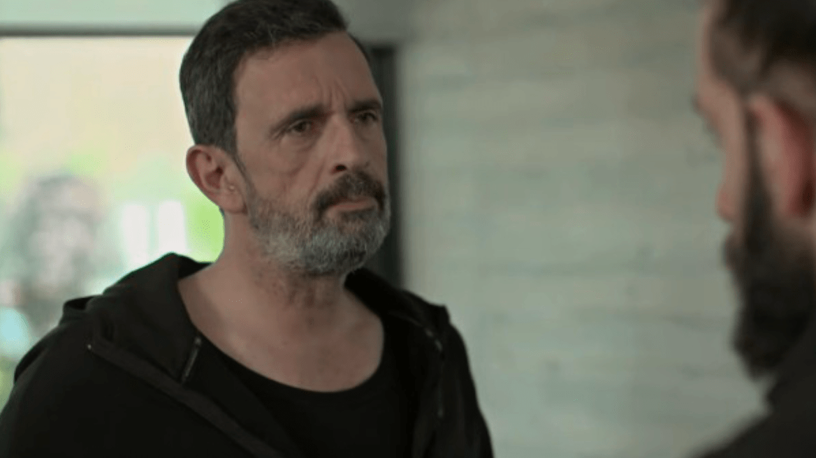 Μαύρο Ρόδο-Θέμης-