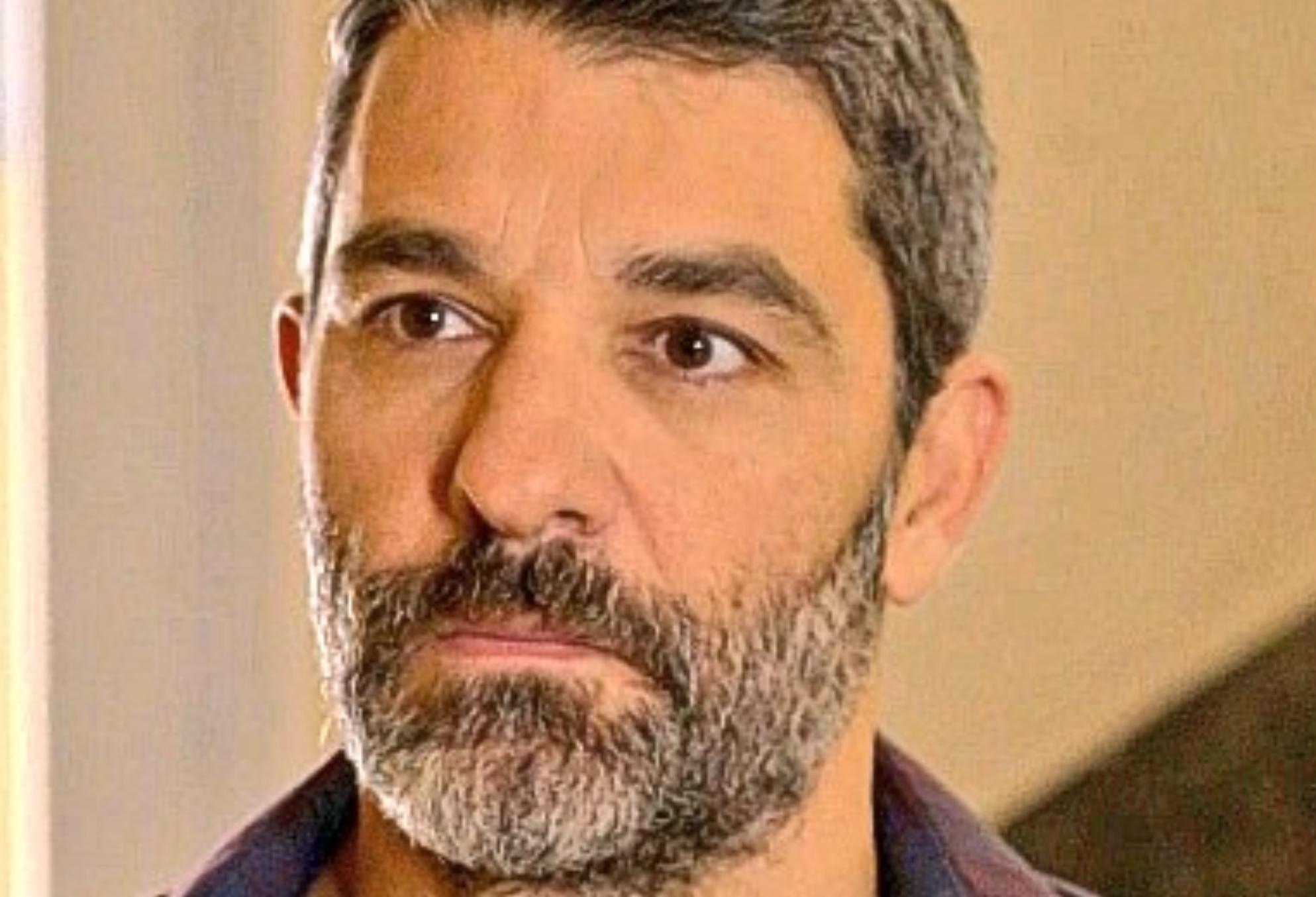 Παγιδευμένοι: Ο Άκης ομολογεί τον φόνο του Κοσμά