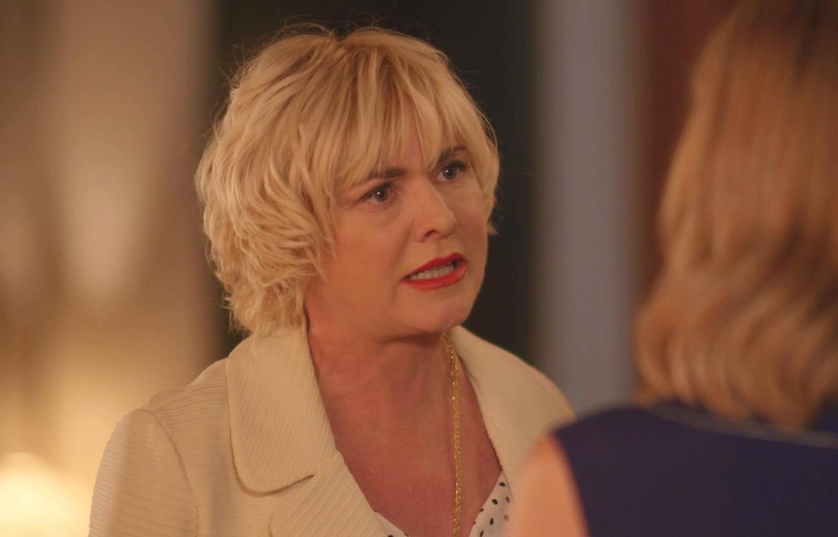 Ο Παράδεισος των Κυριών επόμενα επεισόδια: 152 , 153 , 154 , 155