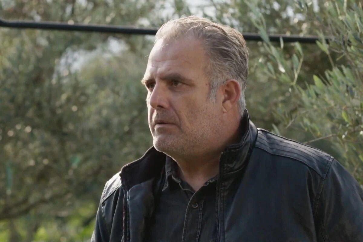 Η Γη της Ελιάς: Ο Στάθης αθωώνεται αλλά είναι στα όρια της κατάρρευσης