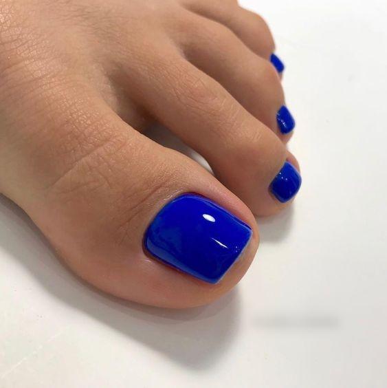 ιδέες-για-μπλε-πεντικιούρ-ιδέες-Καλοκαίρι 2023-