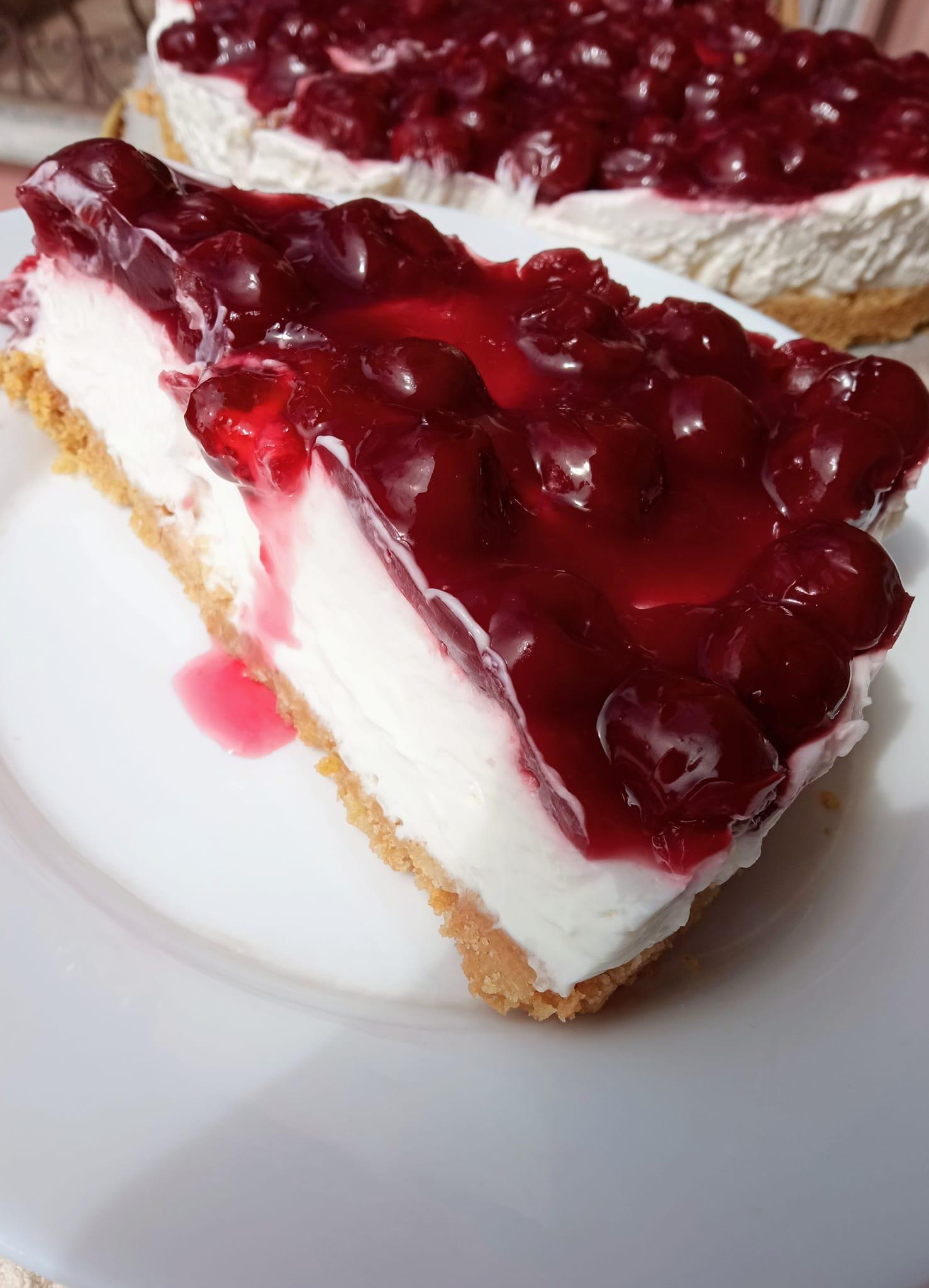 cheesecake-με-γλάσο βύσσινο-συνταγή-