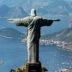 Βραζιλία: Εντυπωσιακές εικόνες  – Το άγαλμα του Ιησού στο Ρίο «κρατά» το φεγγάρι στα χέρια του