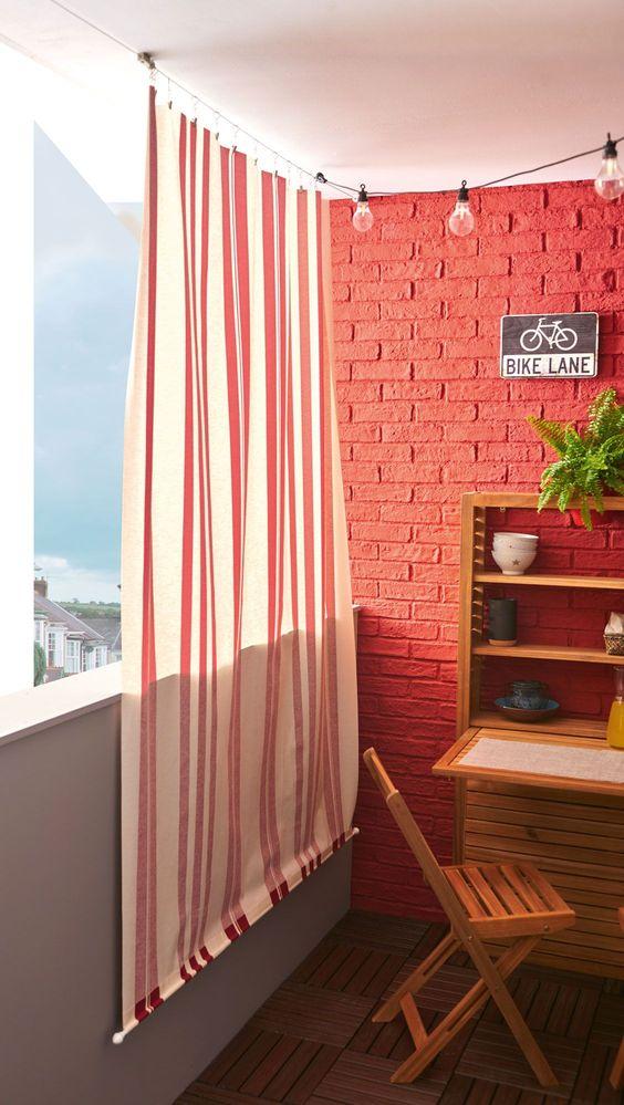 κουρτίνες-με-ρίγες-σε-ροδακινί-και-λευκό-ιδέες-