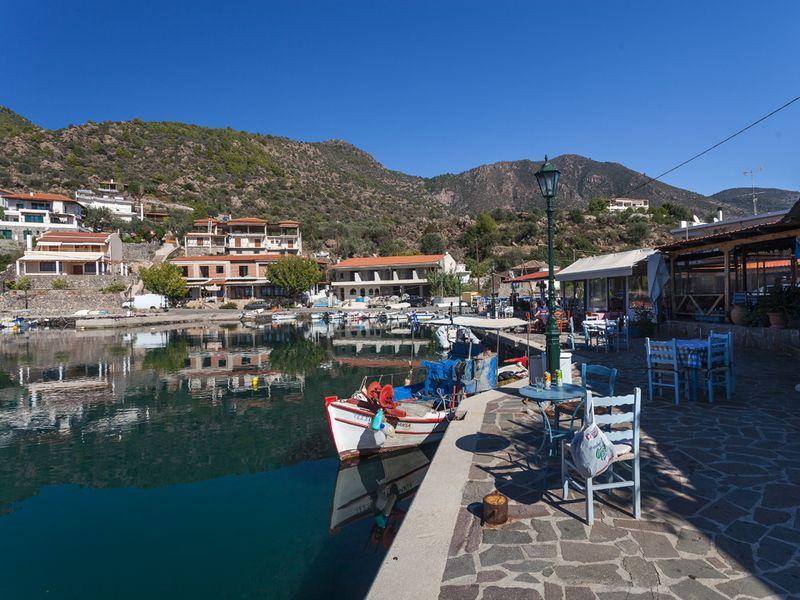 Βαθύ-Μέθανα-καλοκαιρινές διακοπές-Καλοκαίρι 2023-πληροφορίες- Βαθύ-Μέθανα-καλοκαιρινές διακοπές-Καλοκαίρι 2023-πληροφορίες-