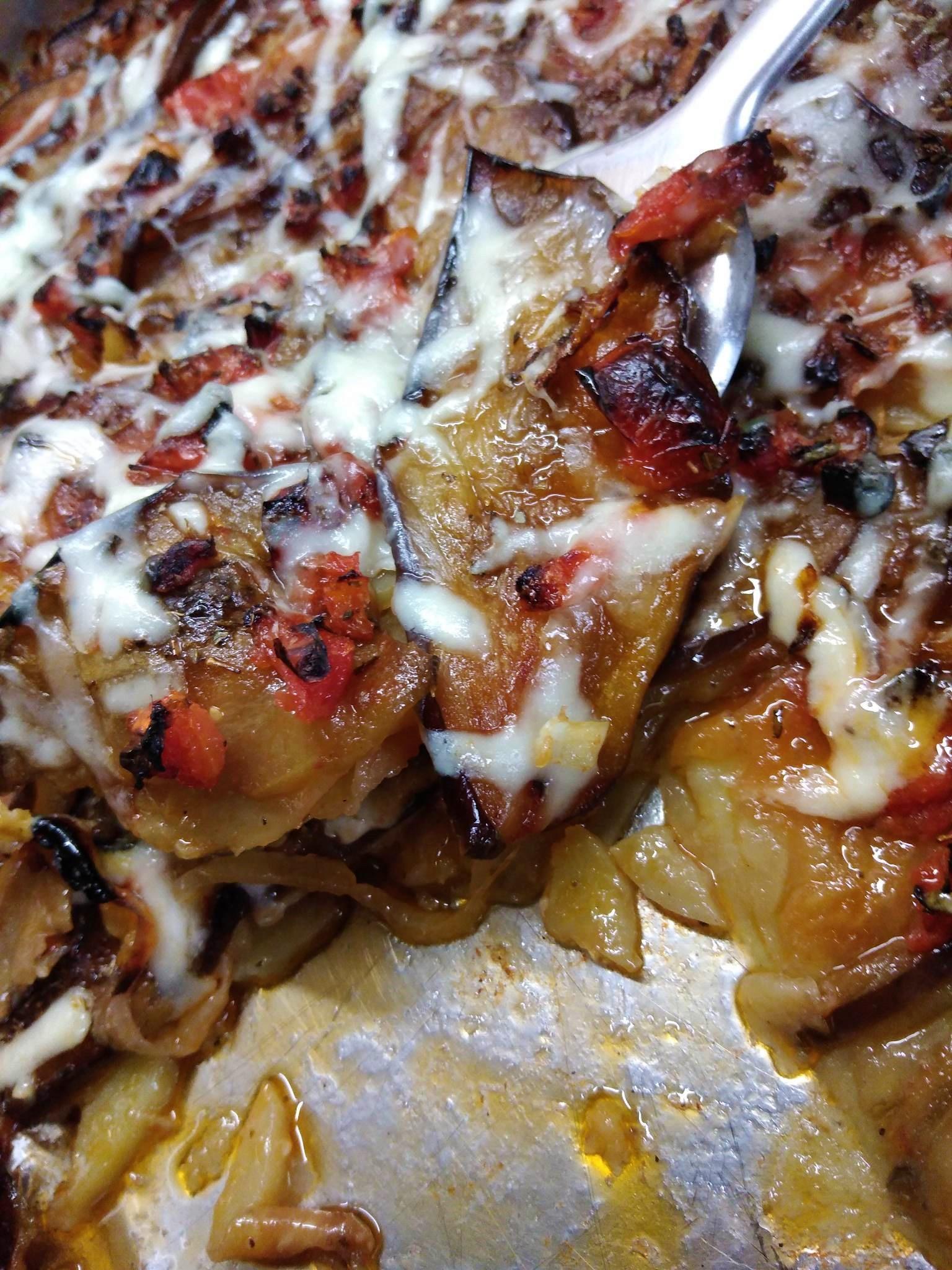 πατάτες-με-μελιτζάνες-στον-φούρνο-συνταγή-