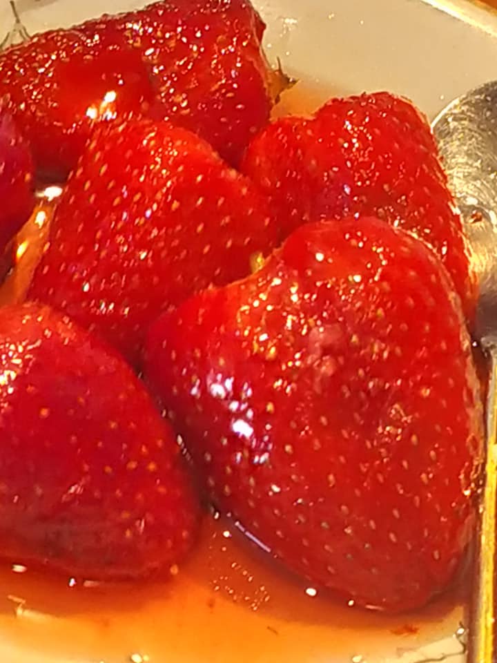 γλυκό-του-κουταλιού-φράουλα-συνταγή-