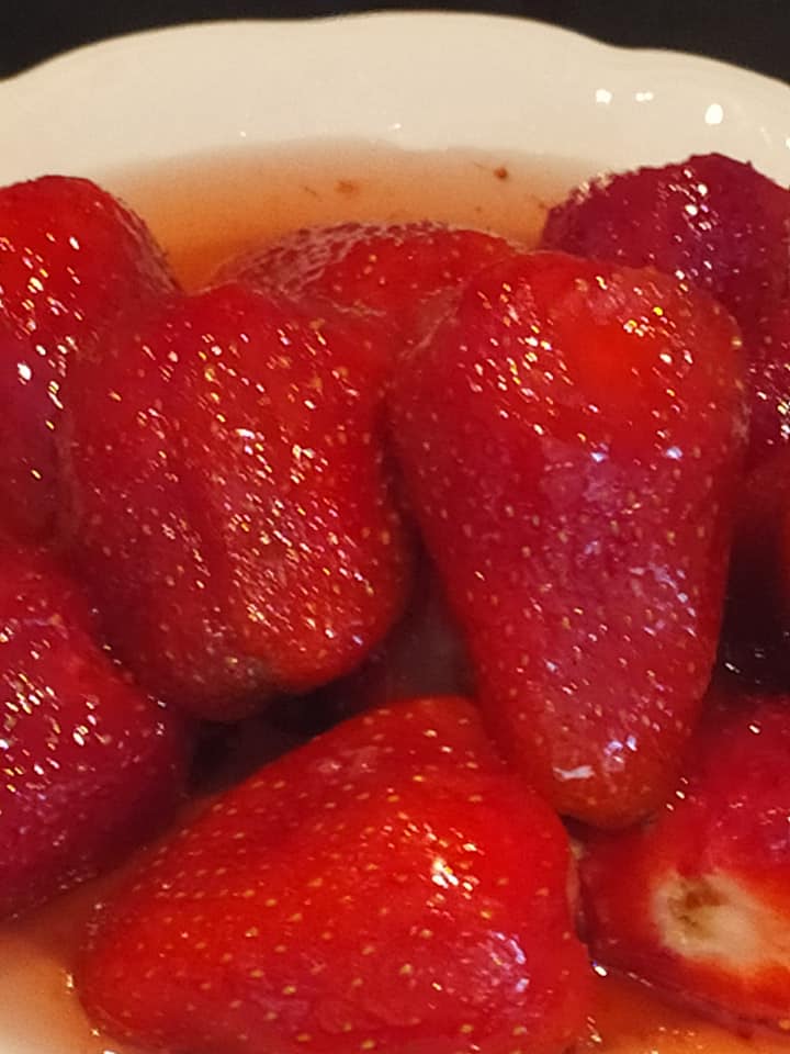 γλυκό-του-κουταλιού-φράουλα-συνταγή- γλυκό-του-κουταλιού-φράουλα-συνταγή-