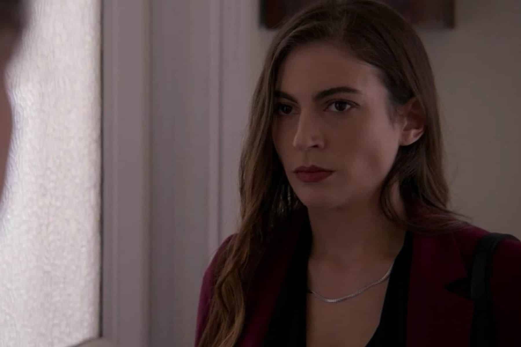 Παγιδευμένοι επόμενα επεισόδια-Άννα- Παγιδευμένοι επόμενα επεισόδια-Άννα-