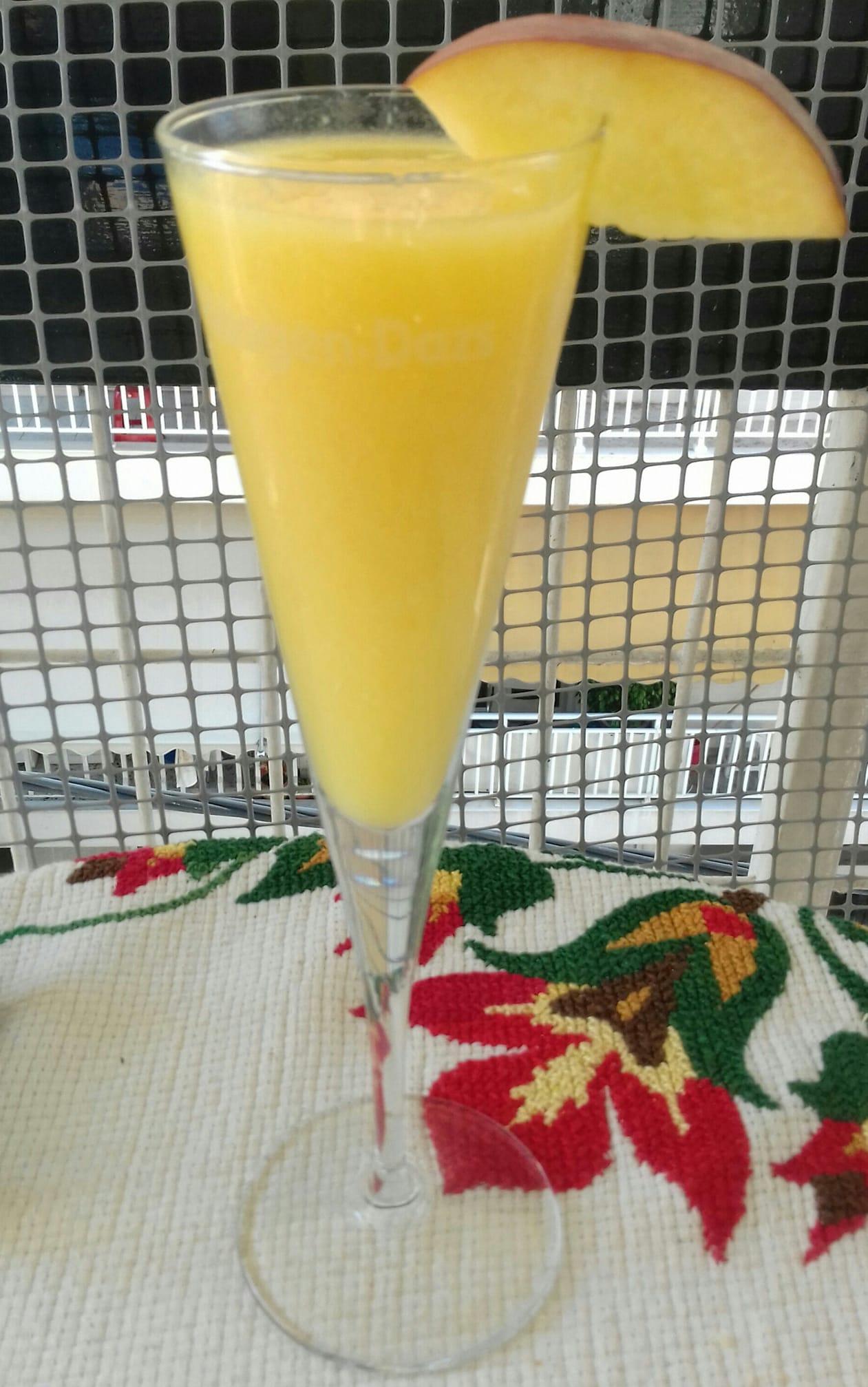 Καλοκαιρινό-smoothie φρούτων-συνταγή-