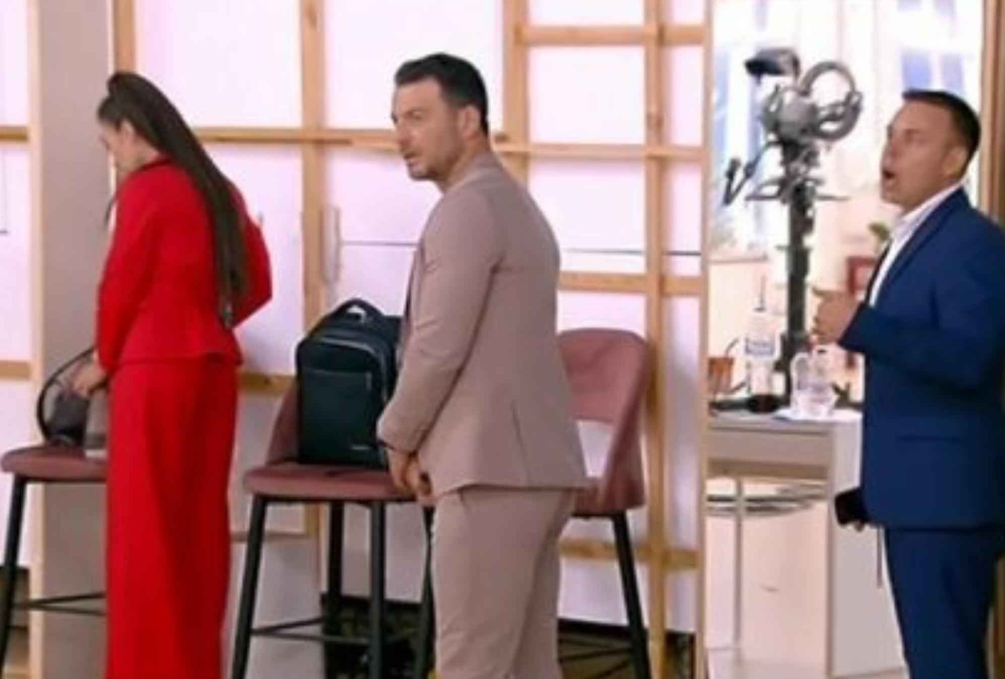 Φαίη Σκορδά – Δήμητρα Βαμβακούση: «Άγριος καυγάς» μεταξύ τον δυο γυναικών μπροστά στον Γιώργο Αγγελόπουλο