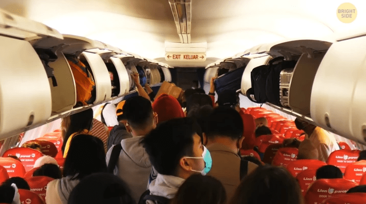 18-ταξιδιωτικά-μυστικά-για-αεροπλάνα-