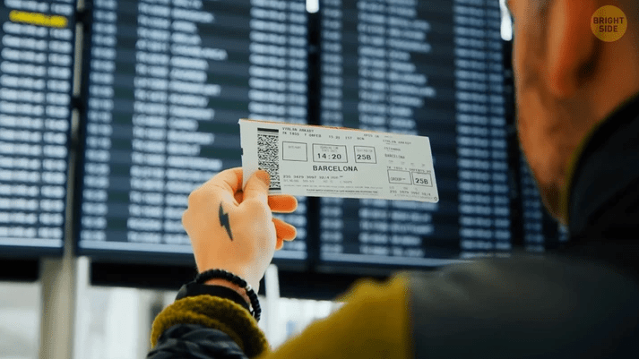 18-ταξιδιωτικά-μυστικά-για-αεροπλάνα-