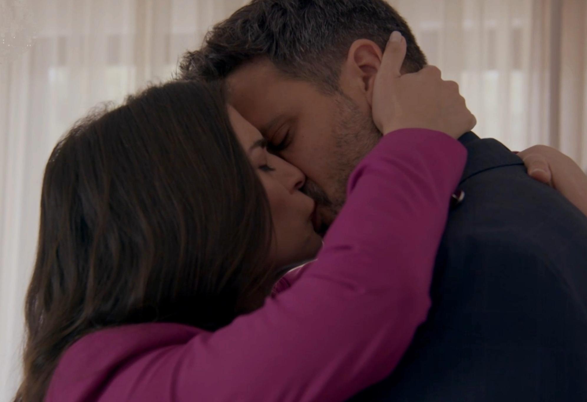 Παγιδευμένοι-Άννα-Δημήτρης-