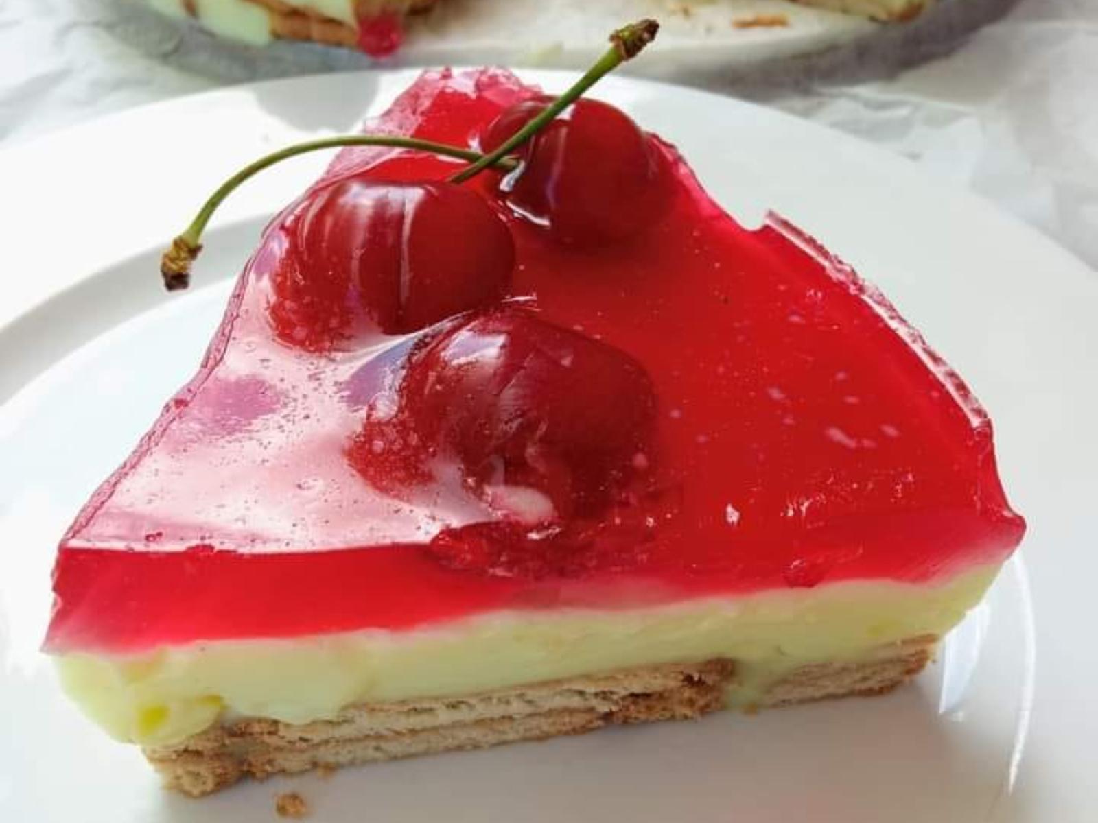 γλυκό-ψυγείου-με-κεράσια-συνταγή-