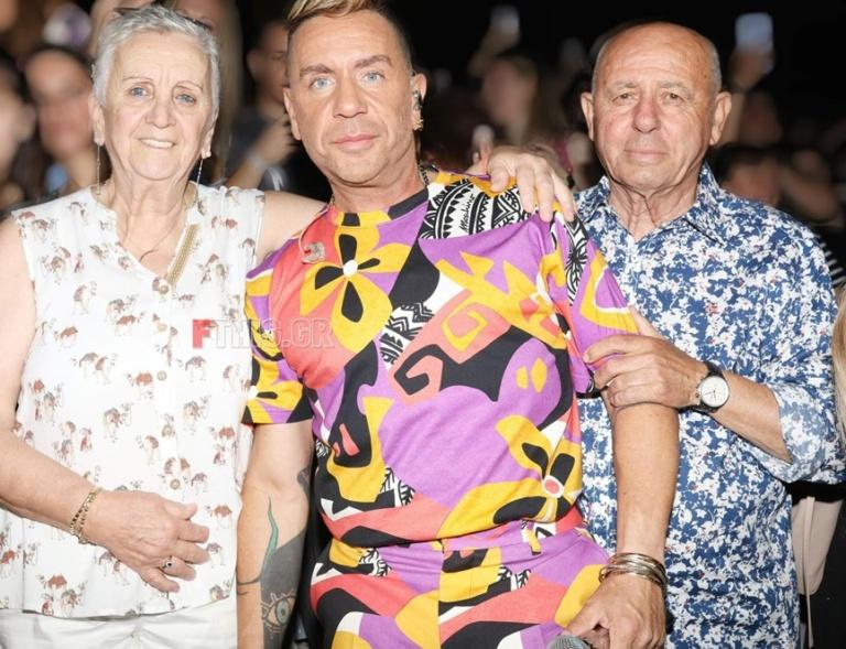 Γιώργος Μαζωνάκης : Μας συστήνει τους γονείς του και έχουμε μείνει με την ομοιότητα