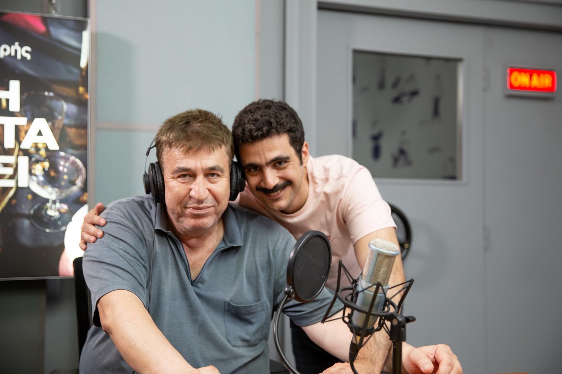 Αυτή η νύχτα μένει επόμενα επεισόδια: 100 , 101 , 102 , 103 , 104