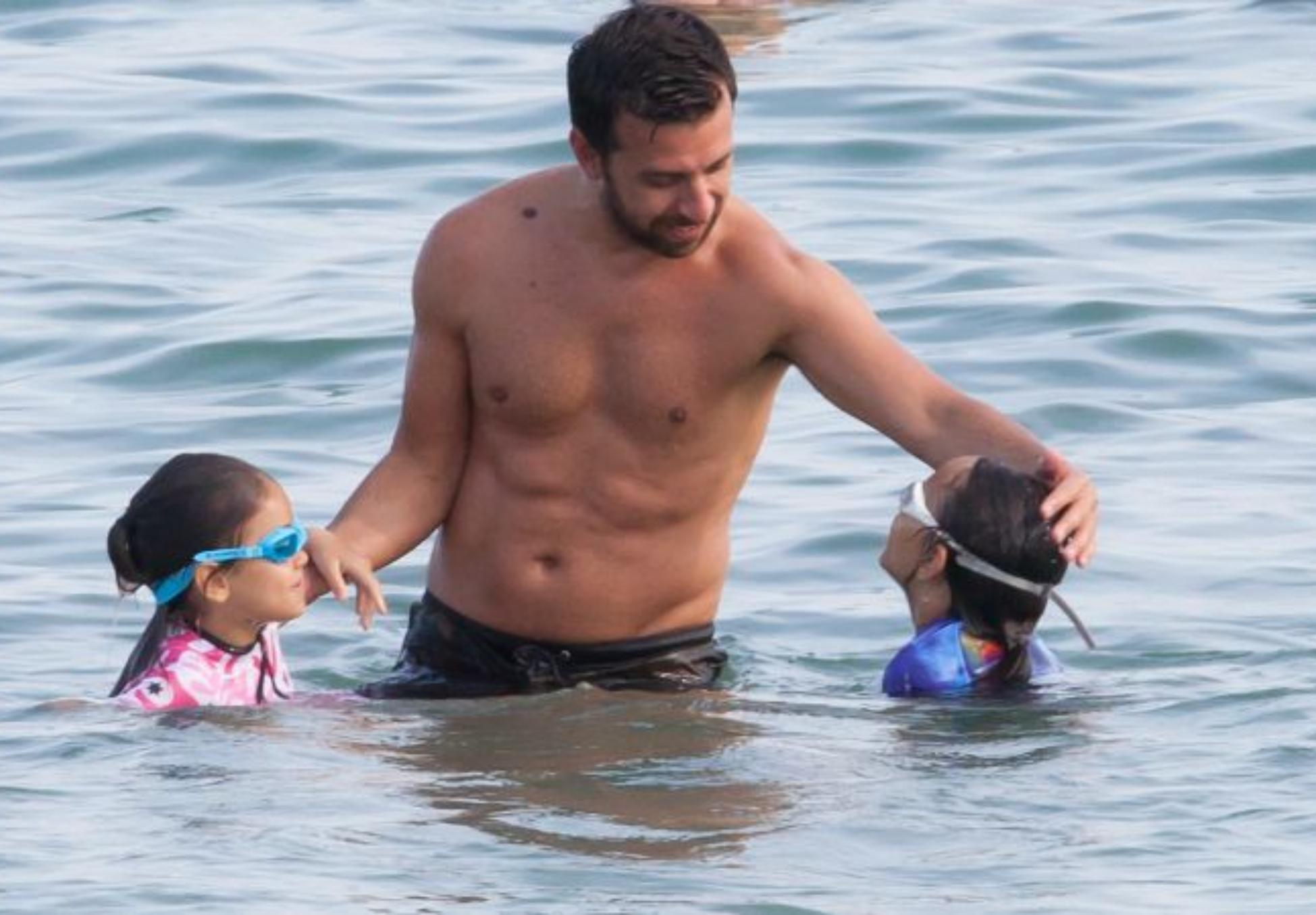 Θάνος Πετρέλης: Η κόρη του Ζένια πήρε το ταλέντο του – Τραγουδά και ρίχνει το Instagram