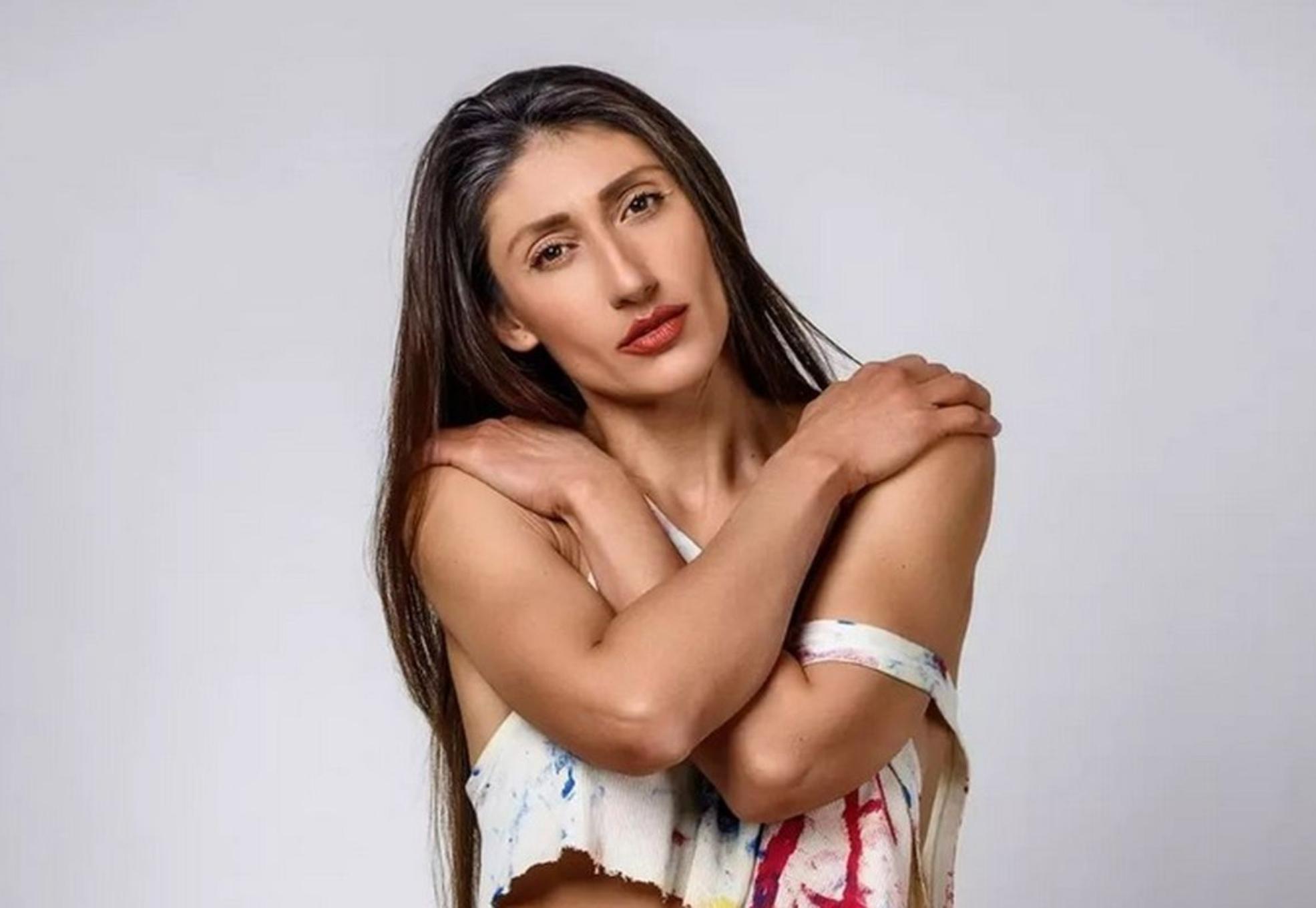 Δομινίκη Παπαδοπούλου: Μετά τη διαγραφή της από τους «Σπαρτιάτες» καταγγέλλει – «Με απείλησαν ότι θα με σκοτώσουν»