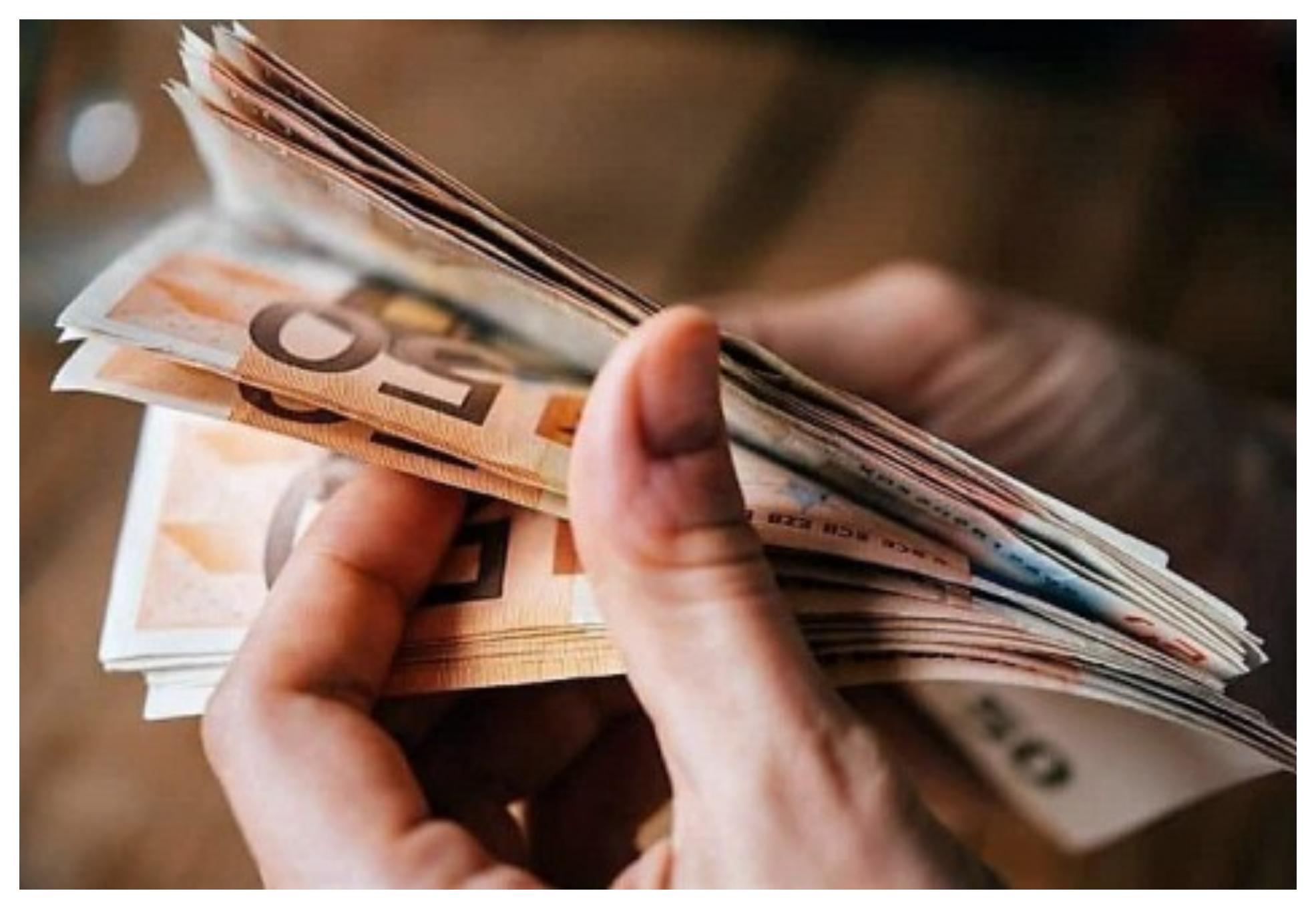 ΔΥΠΑ: Νέο επίδομα 400 ευρώ – Ποιους αφορά, πώς θα το πάρετε