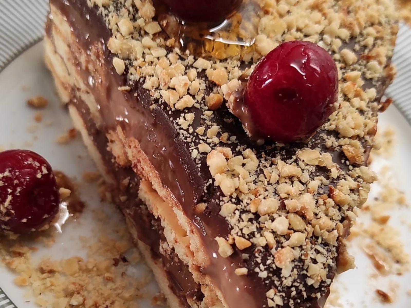 Εύκολη, γρήγορη και οικονομική τούρτα