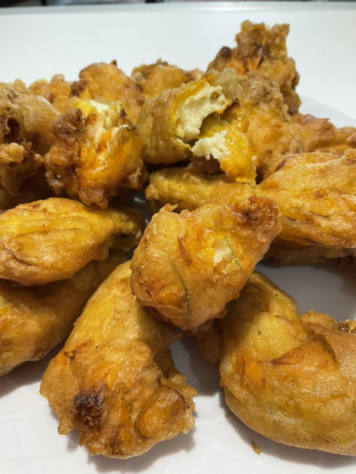 κολοκυθοανθοί-γεμιστοί-με φέτα-συνταγή- κολοκυθοανθοί-γεμιστοί-με φέτα-συνταγή-