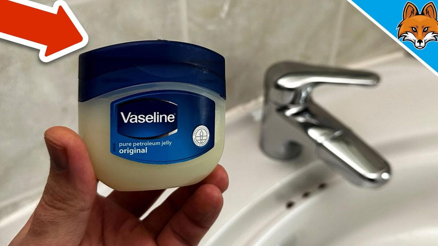 Καθάρισε τα άλατα, γυάλισε τα έπιπλά και κάνε φτέρνες σαν μωρού: Το μαγικό προϊόν που θα σε σώσει