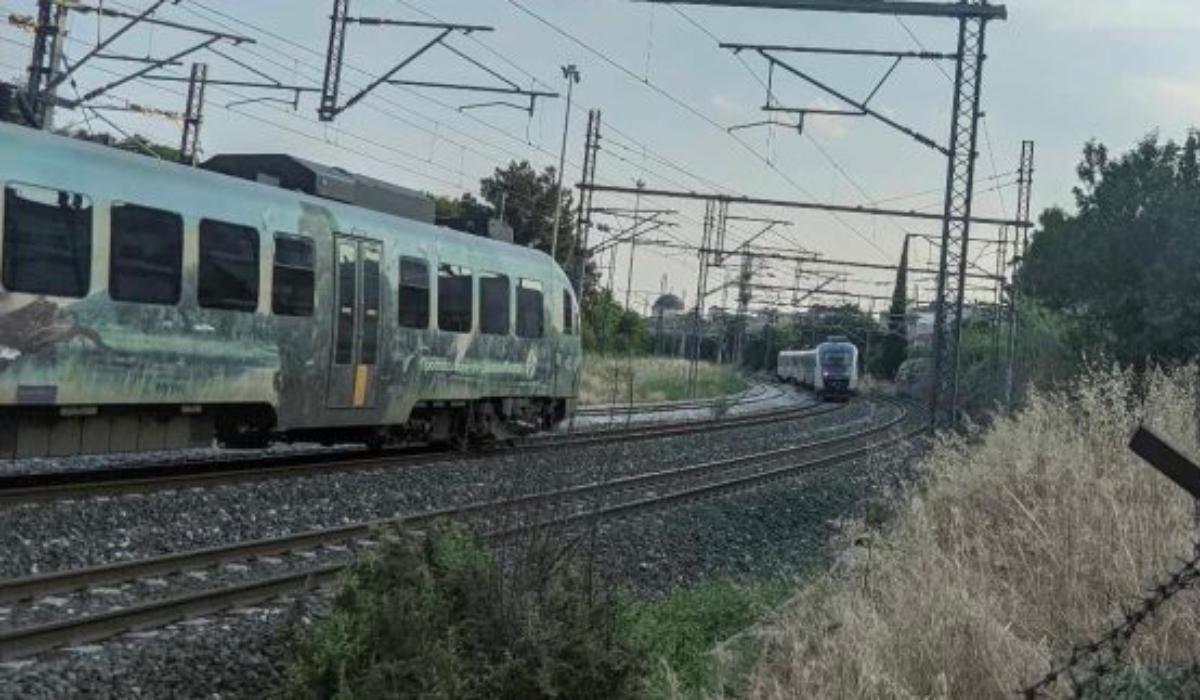 Παραλίγο νέα σιδηροδρομική τραγωδία : Δύο τρένα στην ίδια γραμμή