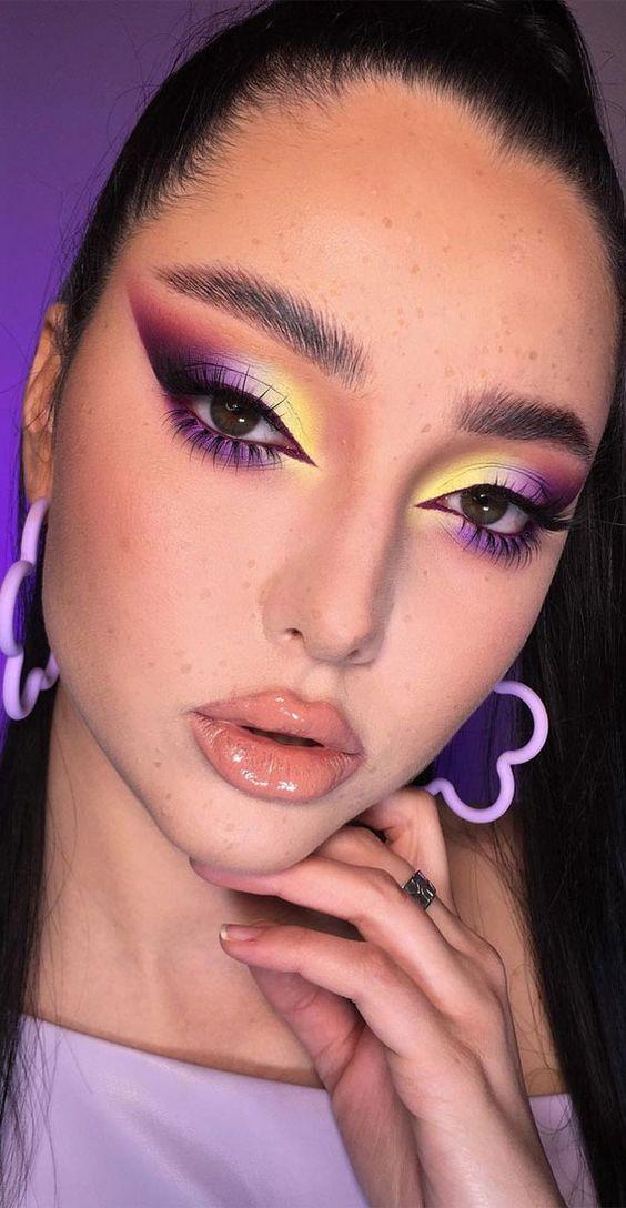 ιδέες-για-καλοκαιρινό μακιγιάζ-που-τονίζει-το-μαύρισμα-