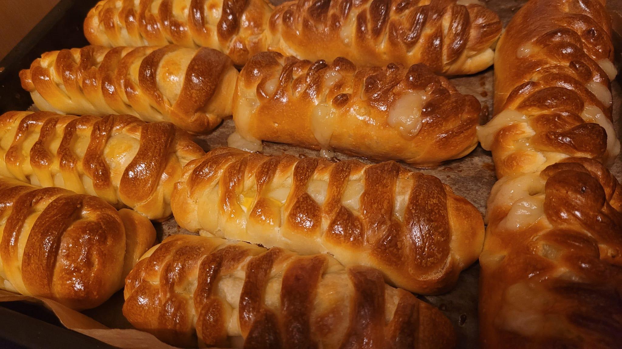 Λουκανοπιτάκια-με πουρέ-συνταγή-