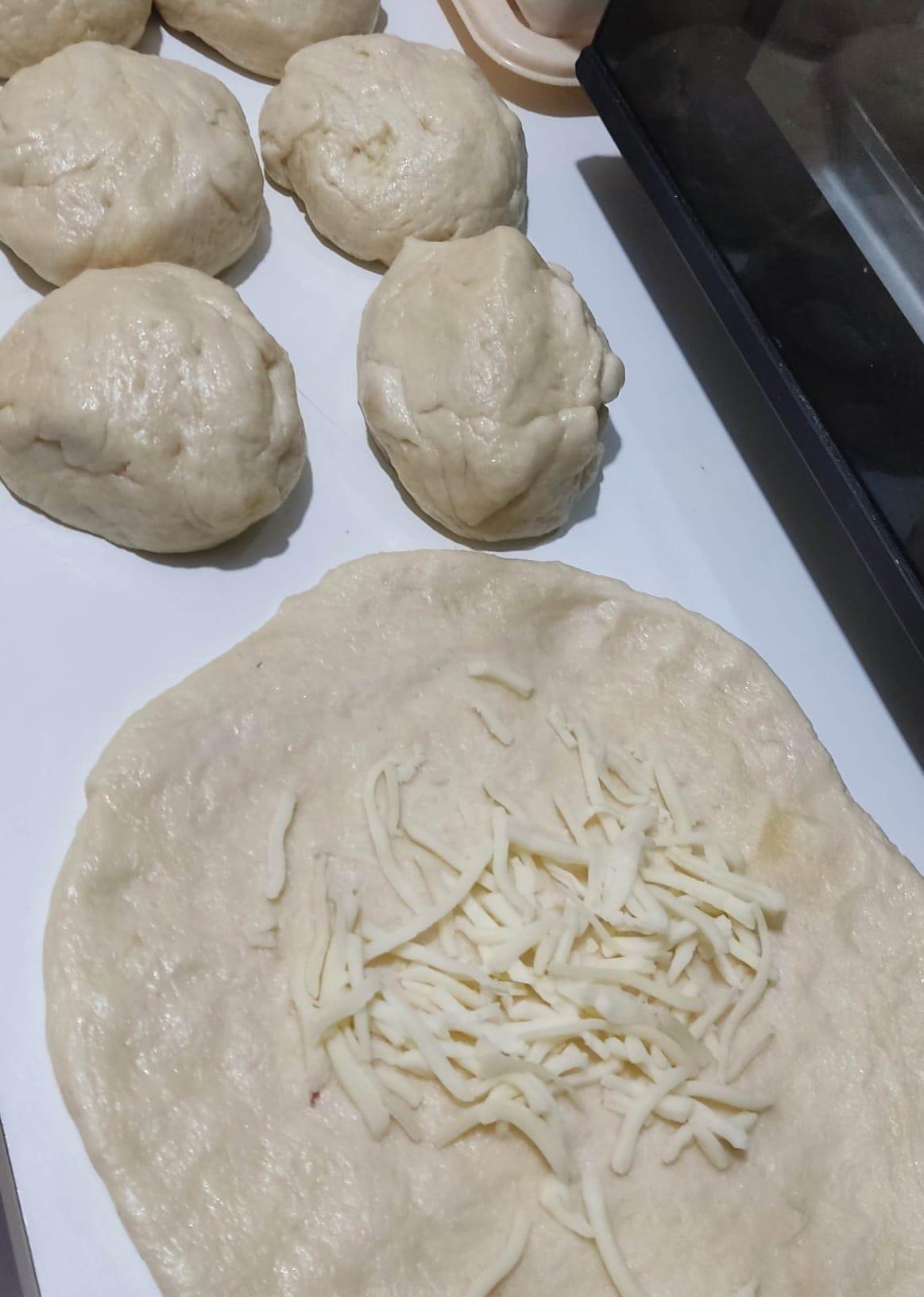 μπιφτεκόπιτες-με-ζύμη ατσμά-συνταγή-