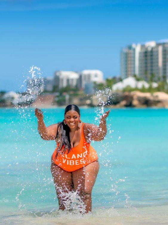 Καλοκαίρι 2023: 17 ιδέες για plus size ολόσωμα μαγιό Καλοκαίρι 2023: 17 ιδέες για plus size ολόσωμα μαγιό