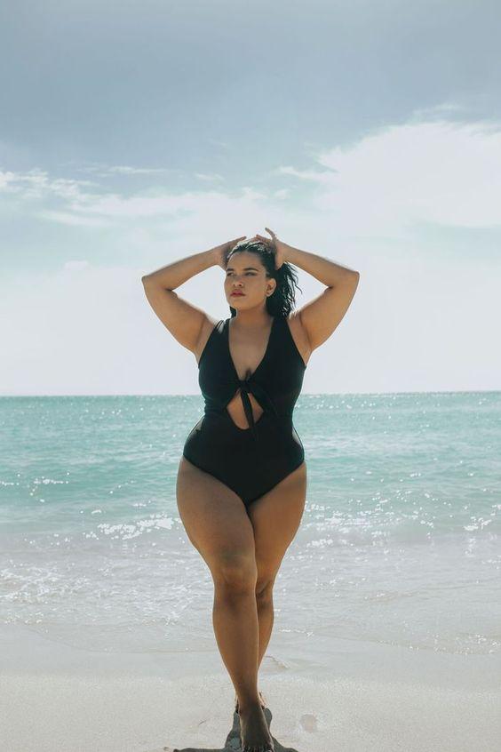 μαύρο-ολόσωμο-plus size-μαγιό-ιδέες- μαύρο-ολόσωμο-plus size-μαγιό-ιδέες-
