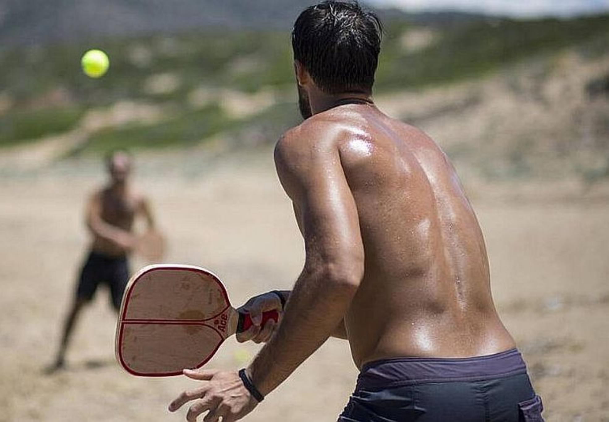 Πρόστιμο μέχρι 100ο ευρώ αν παίζεται ρακέτες σε παραλία: Πότε ισχύει