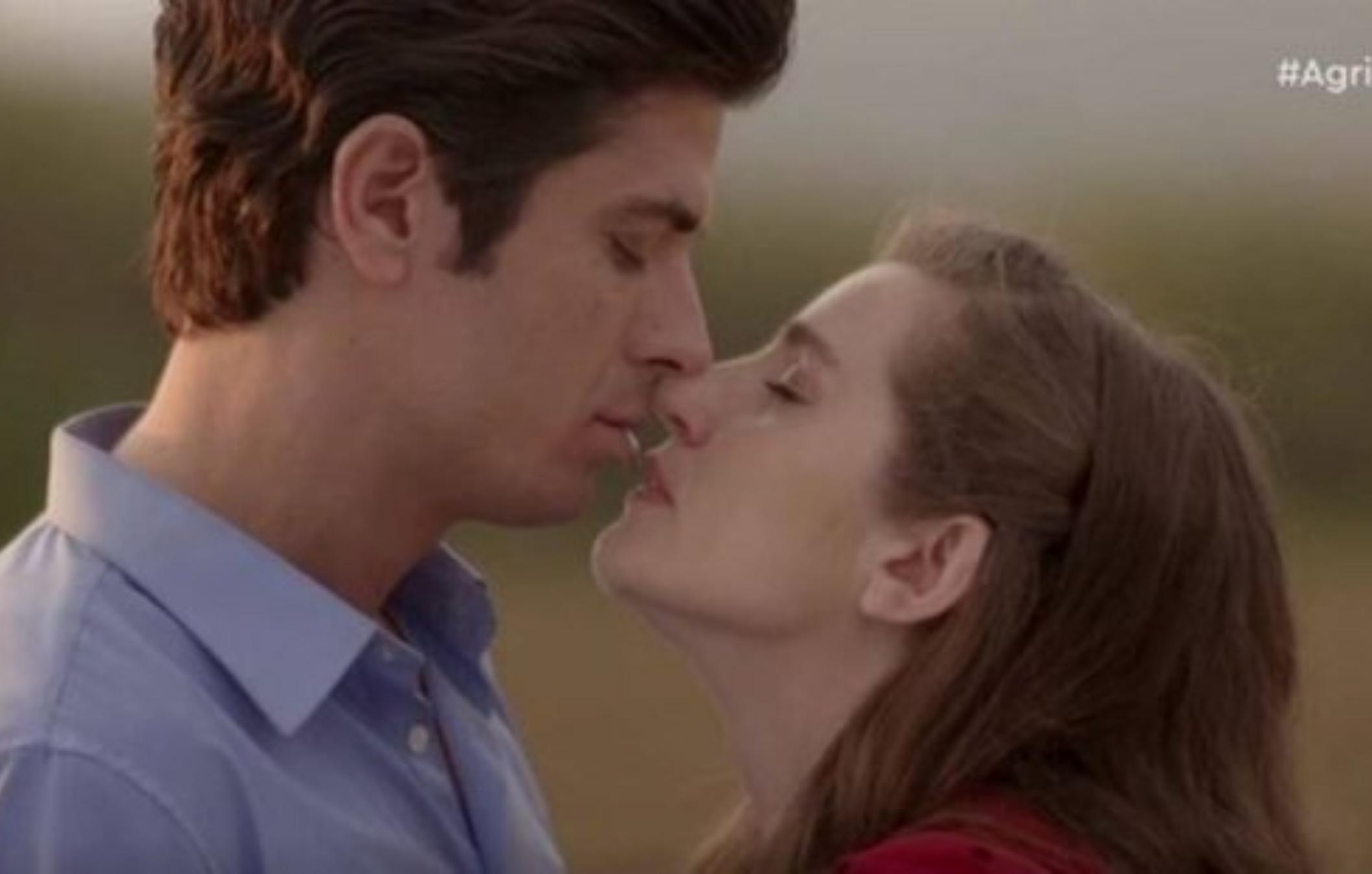 Δημήτρης Γκοτσόπουλος: Στην τελευταία σκηνή του δεύτερου κύκλου στις Άγριες Μέλισσες είχαμε σκοτωθεί με τη Μαρία Κίτσου