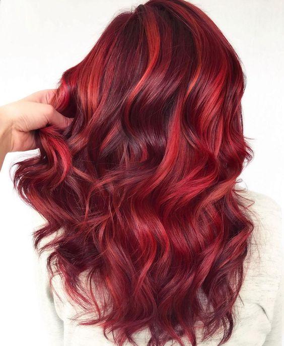 κόκκινα-μαλλιά-με-ανταύγειες-ιδέες-