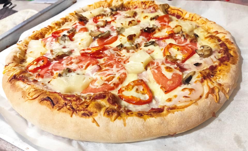 ζυμάρι-για-πίτσα-συνταγή- ζυμάρι-για-πίτσα-συνταγή-