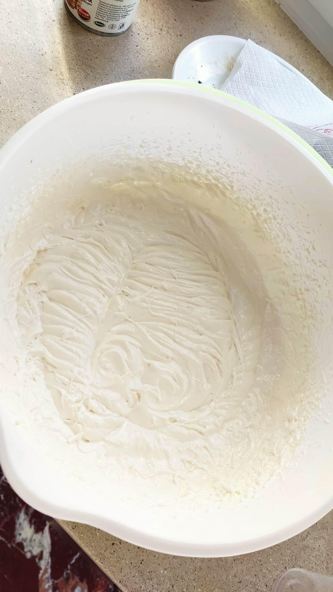 παγωτό-με-σοκολάτα-που-σπάει-συνταγή-