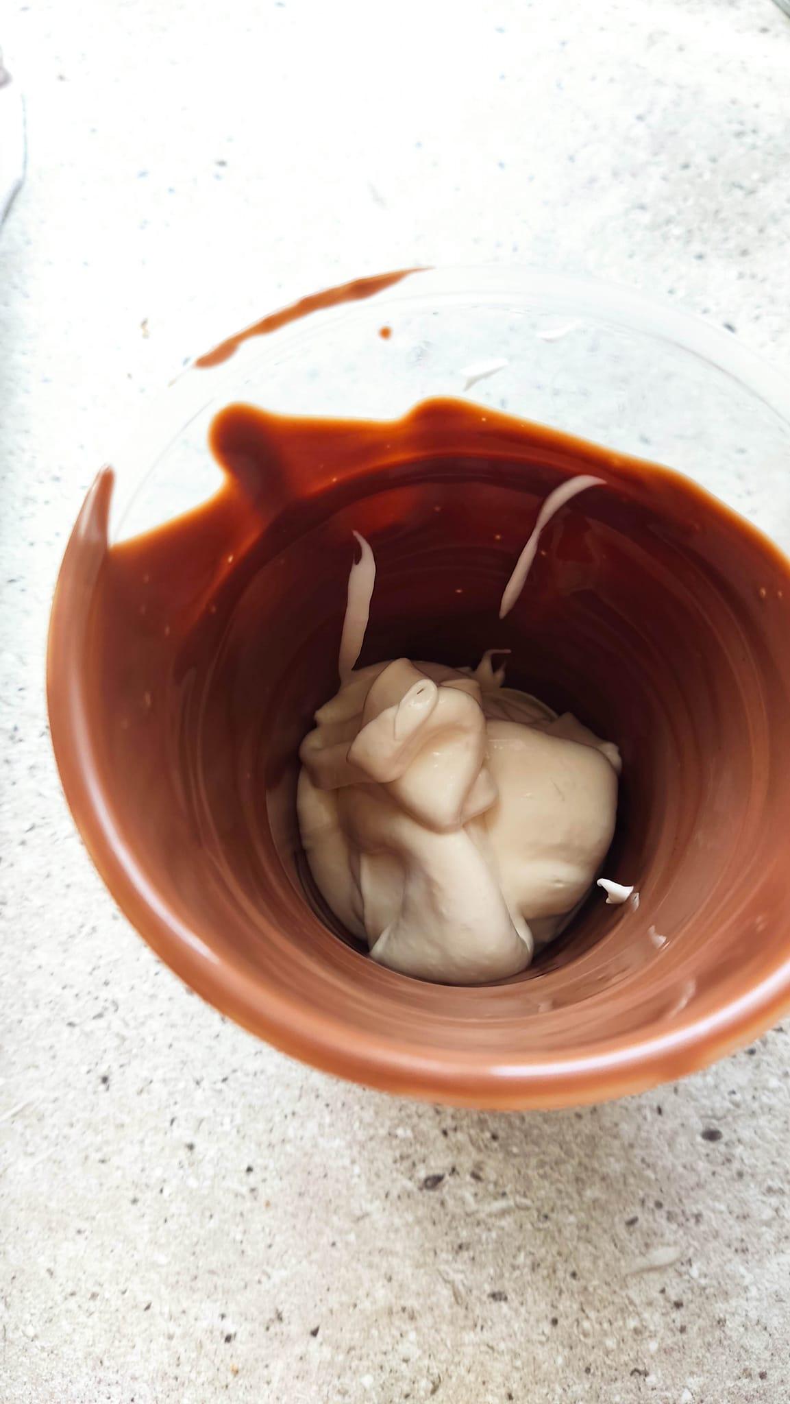 παγωτό-με-σοκολάτα-που-σπάει-συνταγή-