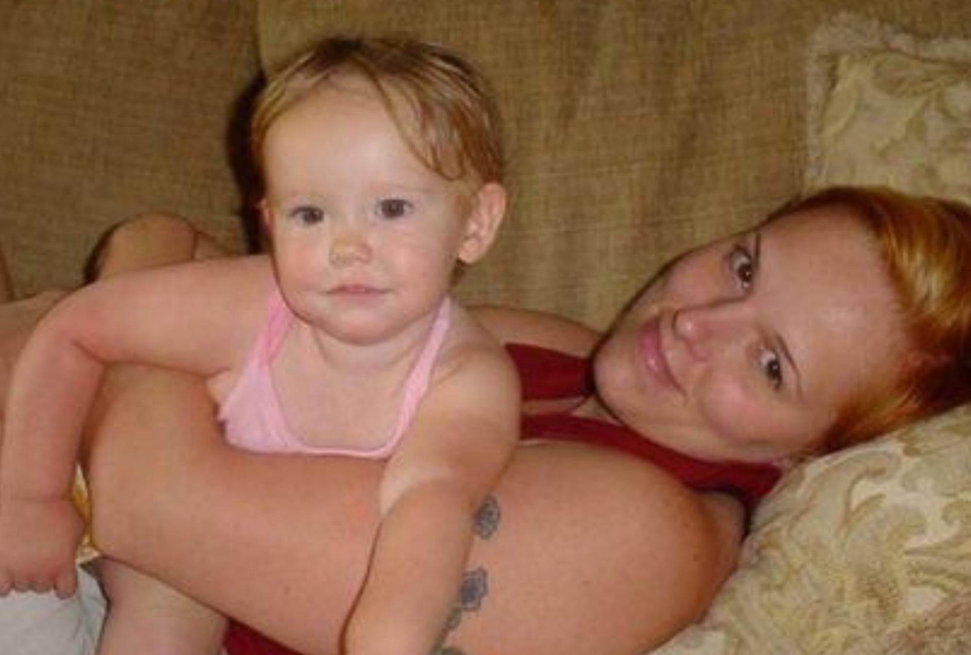 Πάρις Μπένετ: Ένας δαίμονας που φλεγόταν – Το τέρας που ζούσε στο κορμί ενός παιδιού