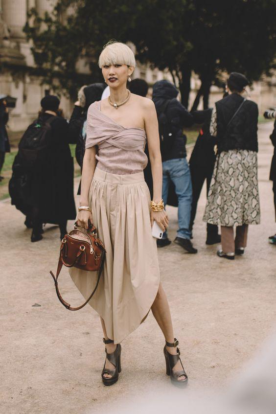 ιδέες-για-καλοκαιρινά-outfits-σε-nude-χρώμα-