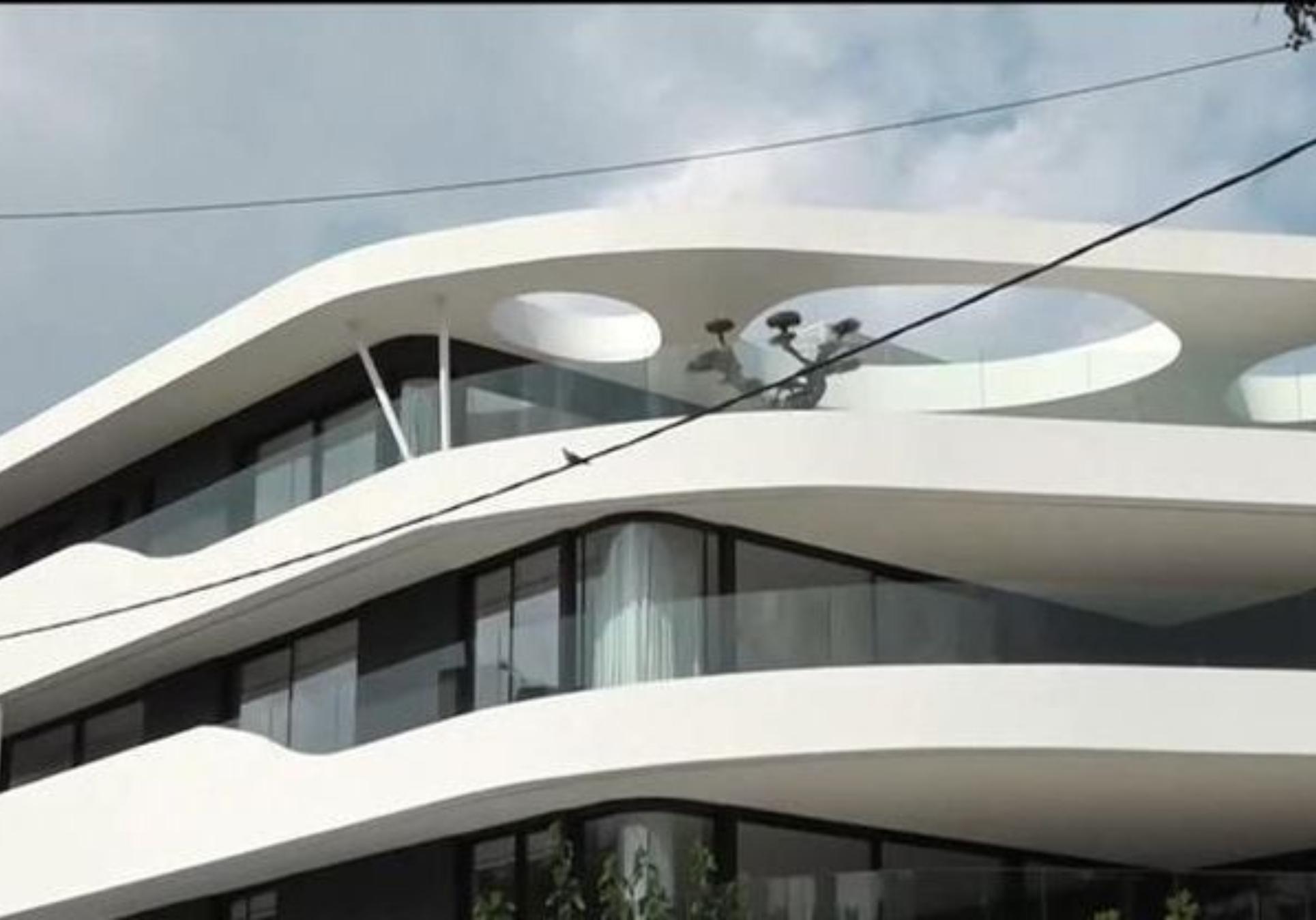 Γιάννης Αντετοκούνμπο: Δείτε την απίστευτη βίλα του στο Ψυχικό